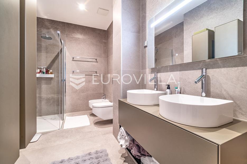 Apartmán K pronájmu - Grad Zagreb Donji Grad