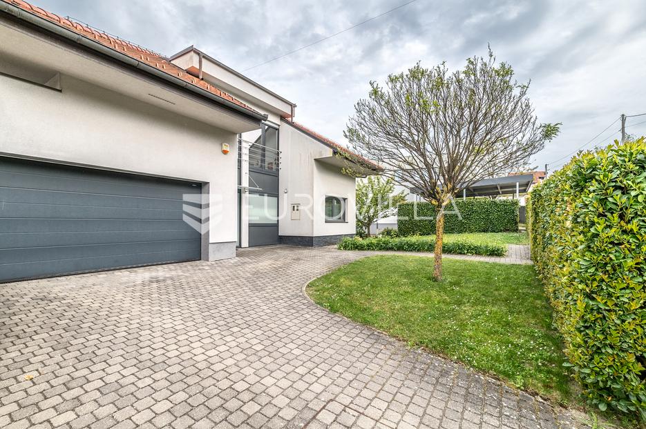 Casa In vendita -  Samobor