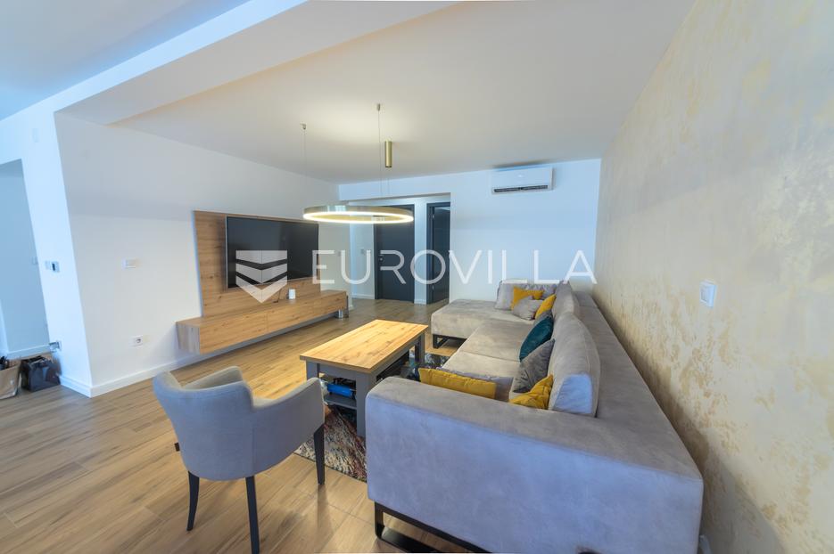 Stan Na prodaju -  Osijek