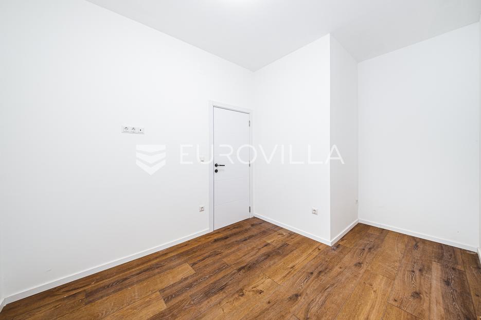 Kuća Na prodaju -  Gornja Dubrava