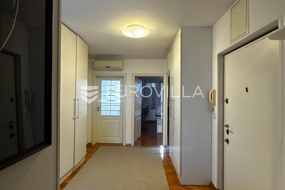 Apartmán Na predaj - Grad Zagreb Maksimir
