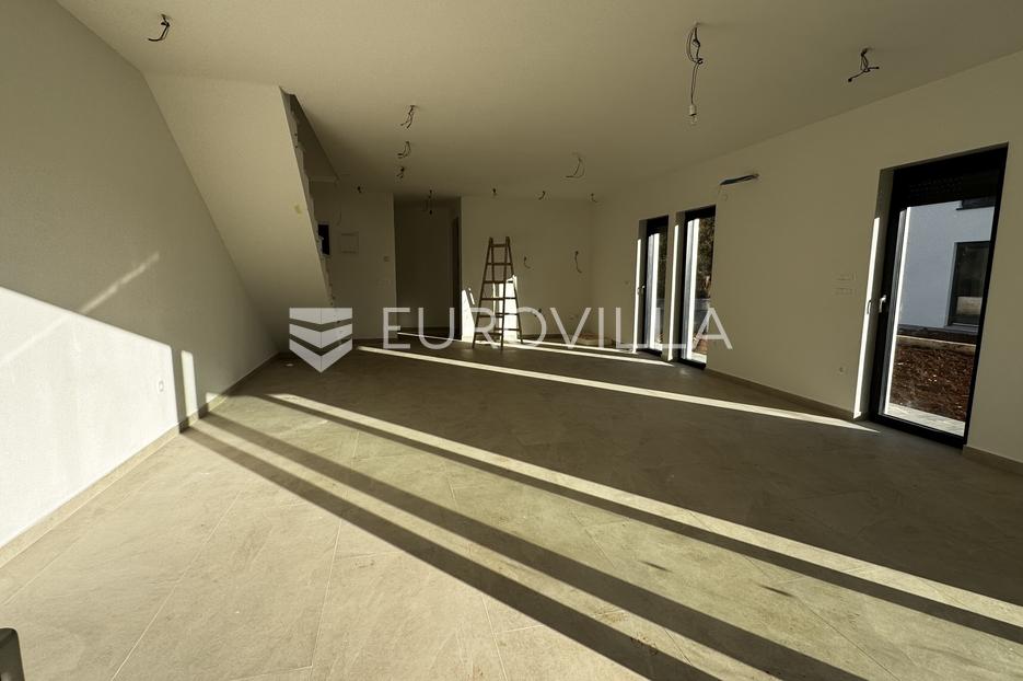 House For sale - Brtonigla - foto 4/17