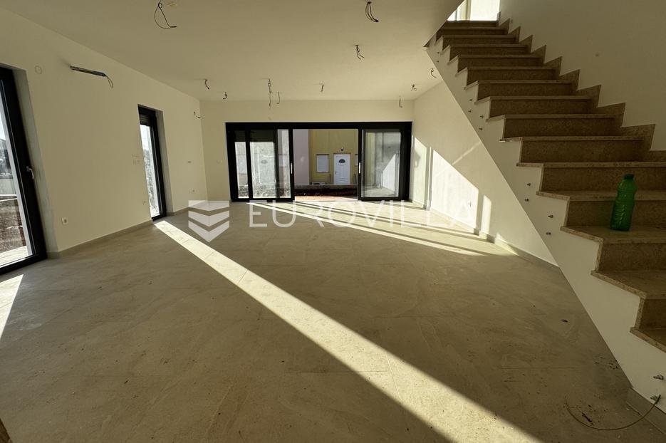 House For sale - Brtonigla - foto 5/17