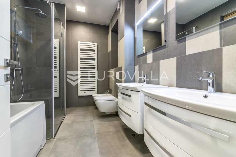 Apartmán Na predaj - Grad Zagreb Gornji Grad - Medveščak