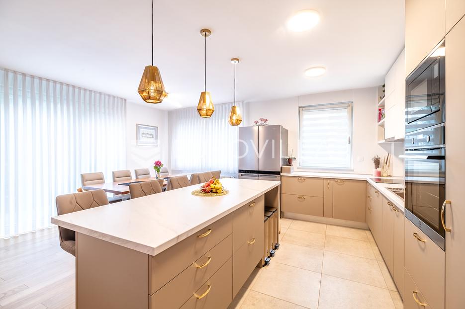 Flat For sale - Grad Zagreb Podsused - Vrapče - foto 1/11