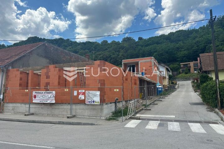 Stan na prodaju 70 m² – Centar