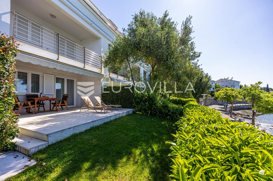 Appartamento In vendita -  Crikvenica