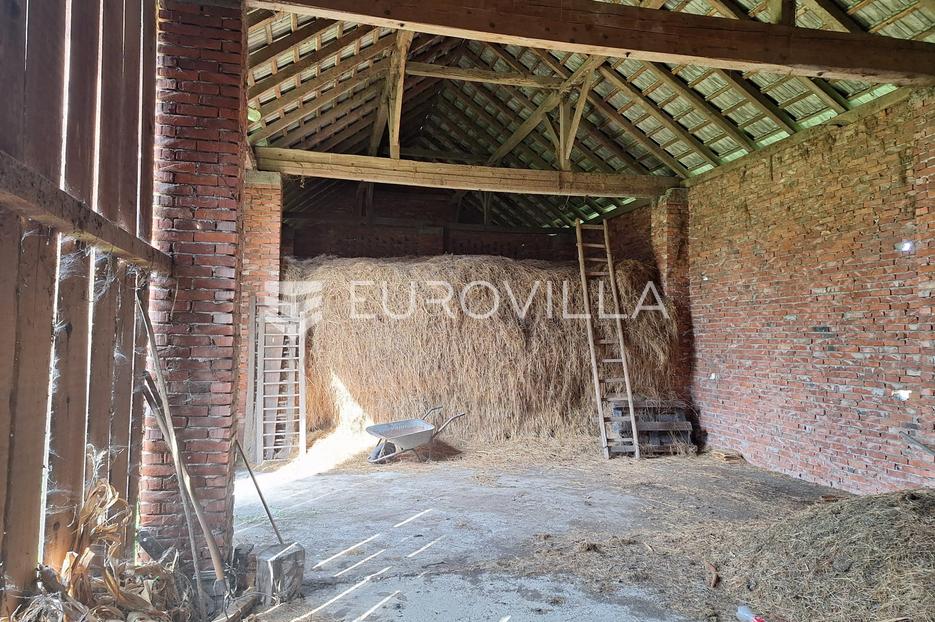 Dom Na sprzedaż - Karlovačka Karlovac - Okolica