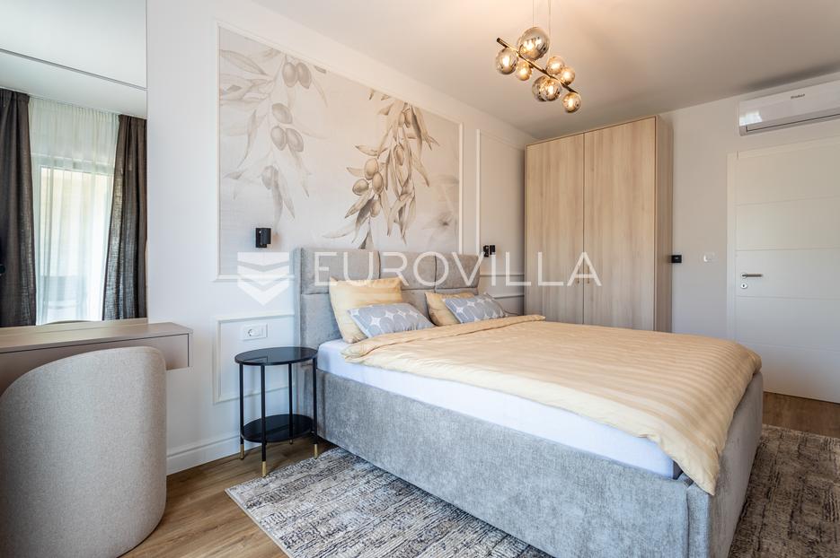 House For sale - Splitsko-dalmatinska Trogir - Okolica