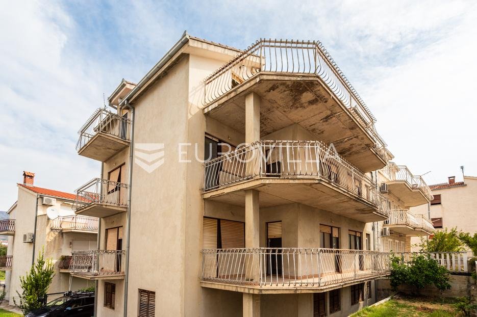 Maison À vendre - Splitsko-dalmatinska Split - Okolica - foto 1/23