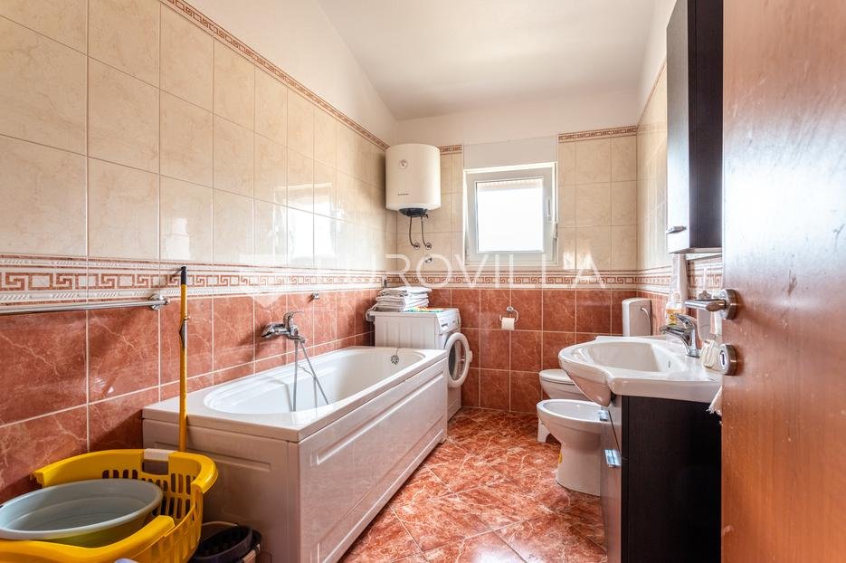Maison À vendre - Splitsko-dalmatinska Split - Okolica