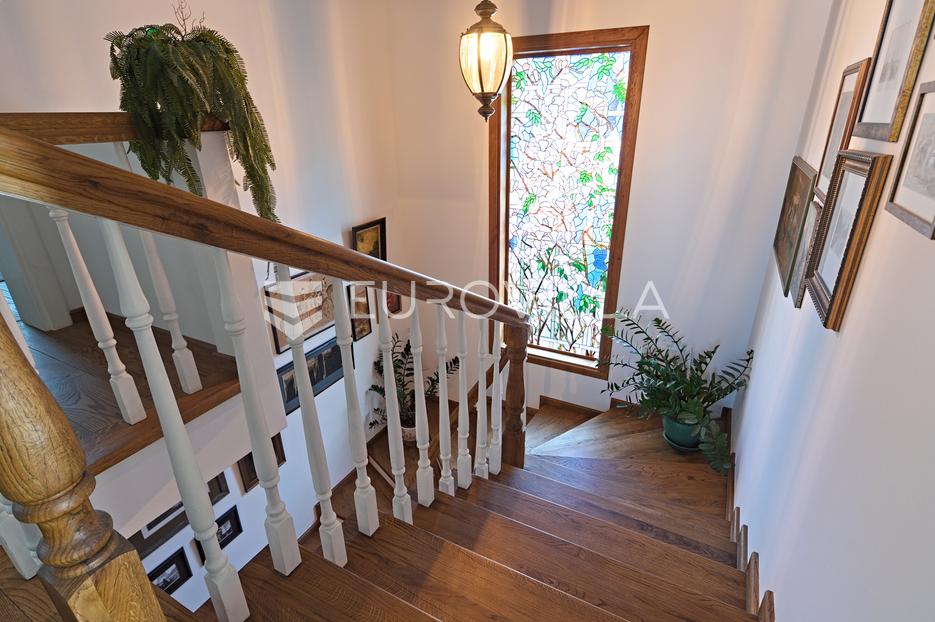 Casa In vendita - Virovitičko-podravska Orahovica