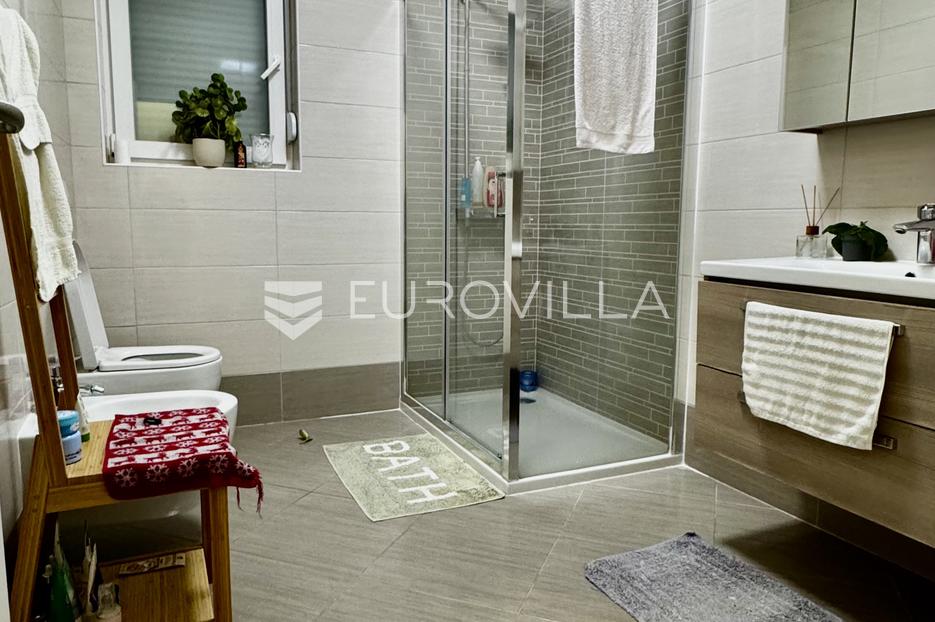 Flat For sale -  Novigrad