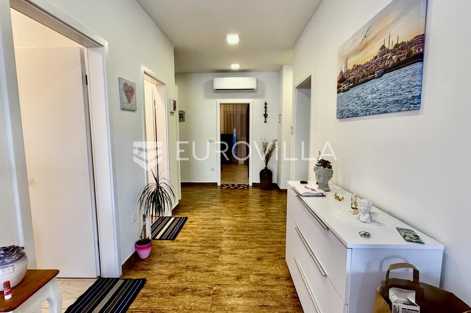 Flat For sale - Novigrad - foto 4/11