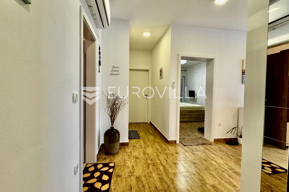 Flat For sale -  Novigrad