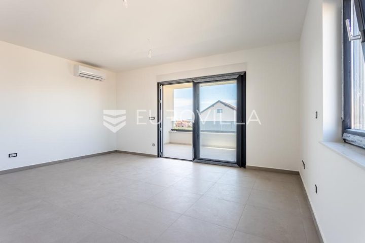 Apartmán Na predaj - šibensko-kninska Vodice - foto 2/9