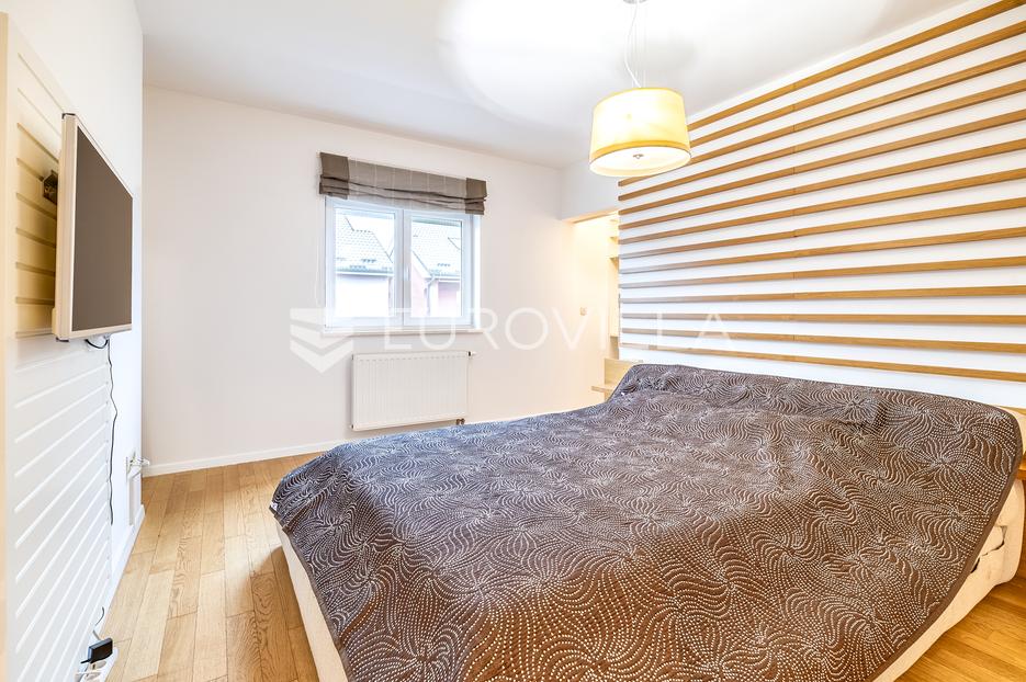 Haus Zu verkaufen -  Novi Zagreb - Zapad