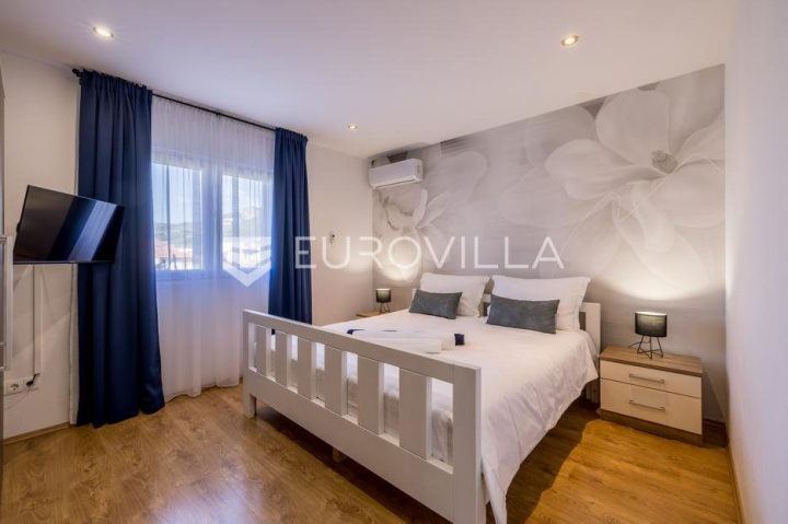 Kuća Na prodaju - Splitsko-dalmatinska Kaštela - foto 2/49