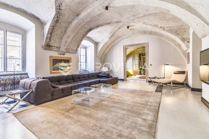 Apartmán na prodej 300 m² – Gornji Grad