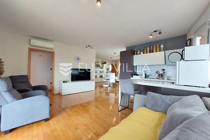 Appartement À vendre - Istarska Pula - foto 4/14