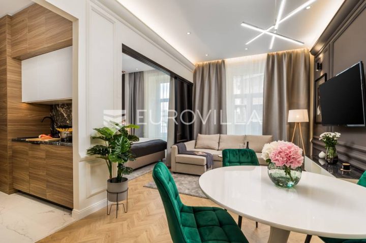 Flat for sale 104 m² – Centar