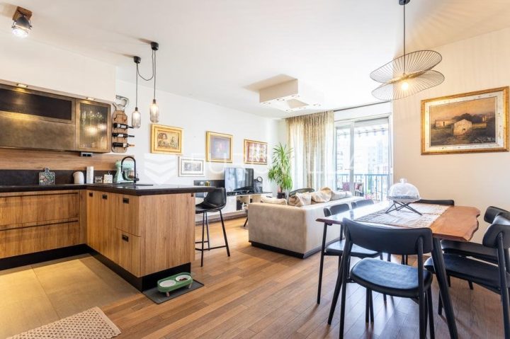 Flat for sale 92 m² – Lovret