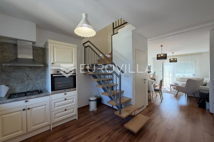 Appartement à vendre 73 m² – Đakovo