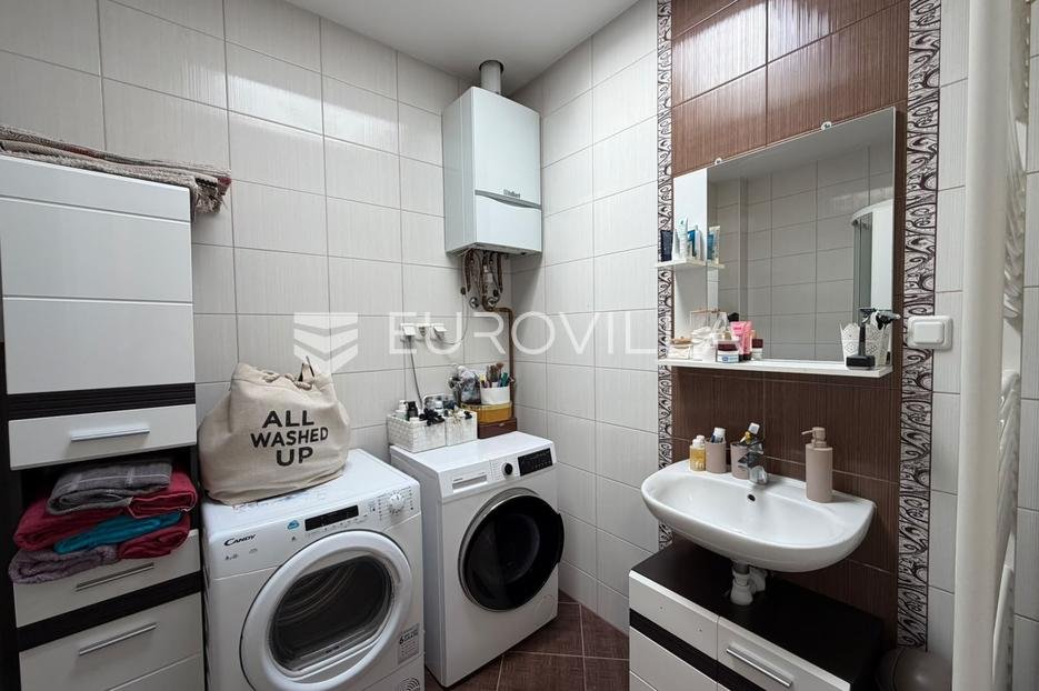 Appartement À vendre - Osječko-baranjska Đakovo