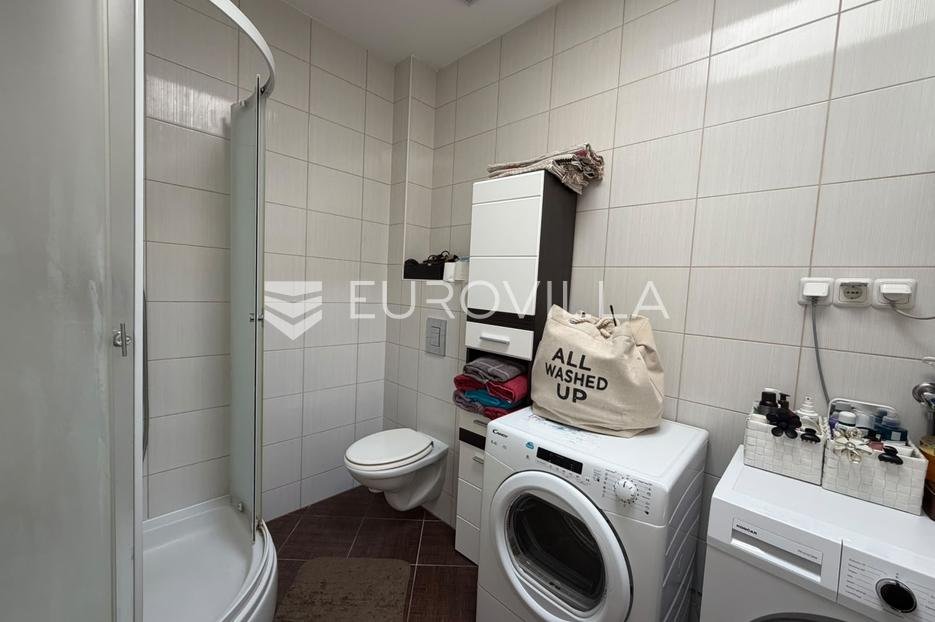 Appartement À vendre - Osječko-baranjska Đakovo