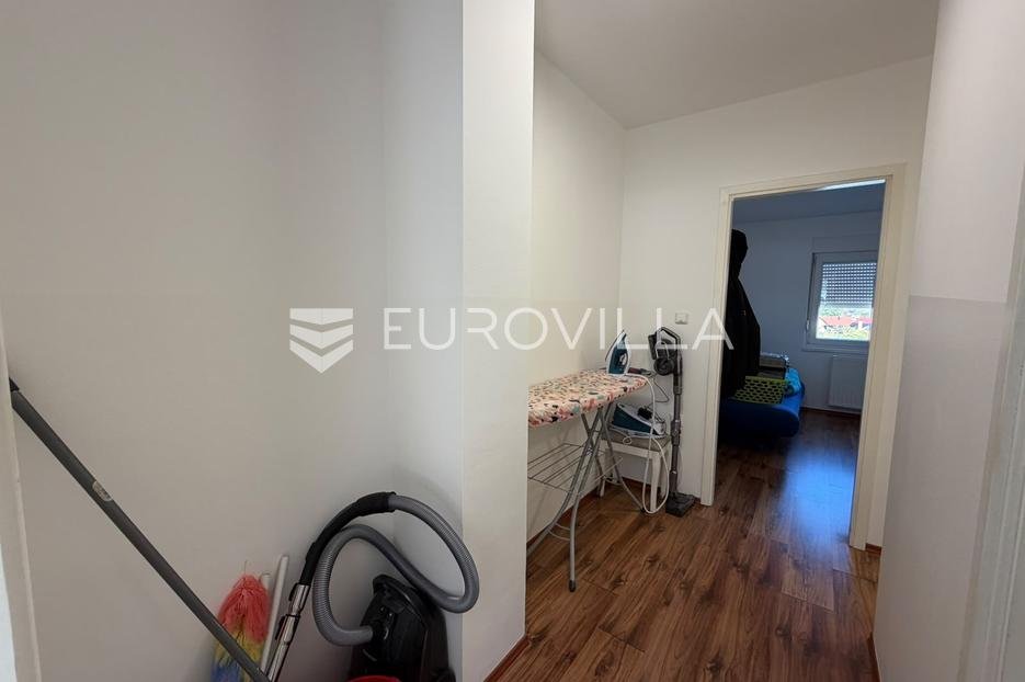 Appartement À vendre - Osječko-baranjska Đakovo