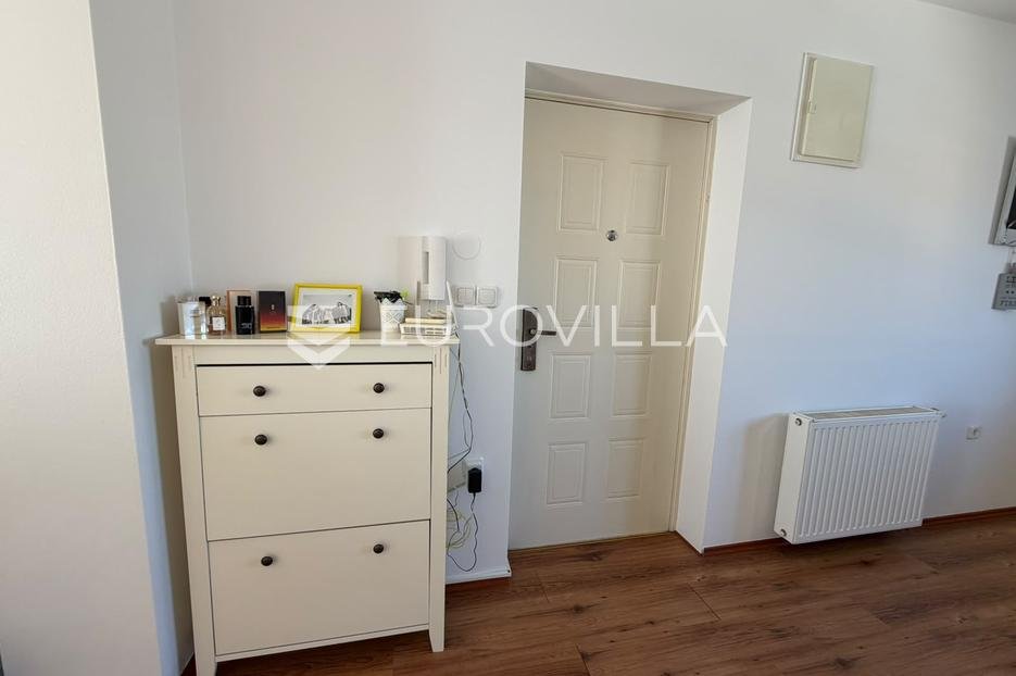 Appartement À vendre - Osječko-baranjska Đakovo