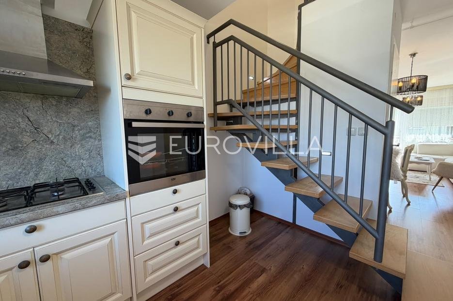 Appartement À vendre - Osječko-baranjska Đakovo