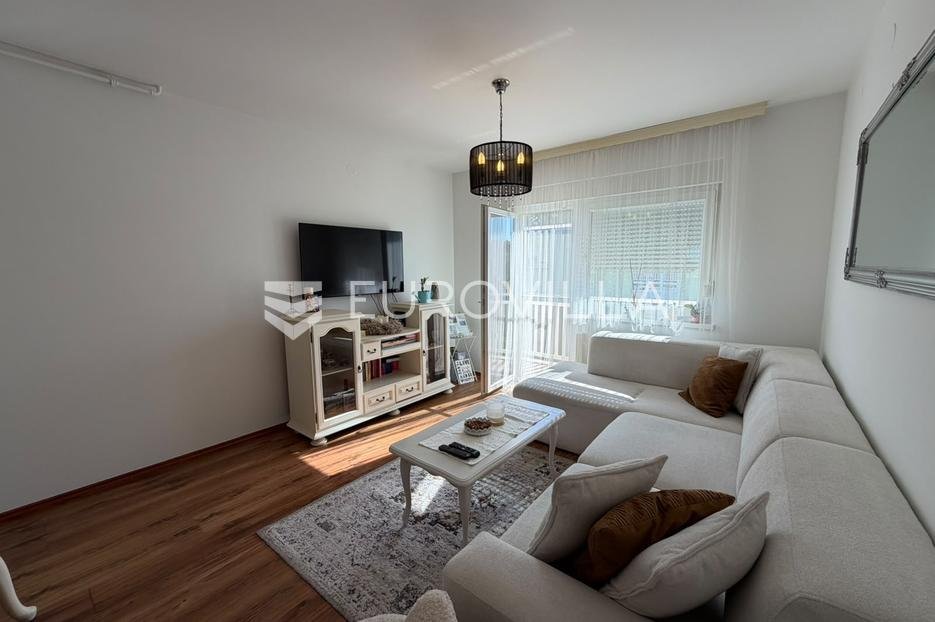 Appartement À vendre - Osječko-baranjska Đakovo