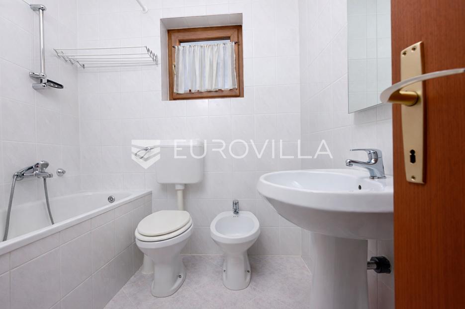 Flat For sale - Primorsko-goranska Crikvenica