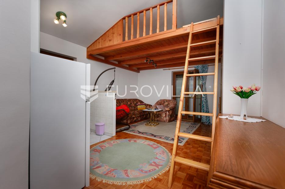 Flat For sale - Primorsko-goranska Crikvenica