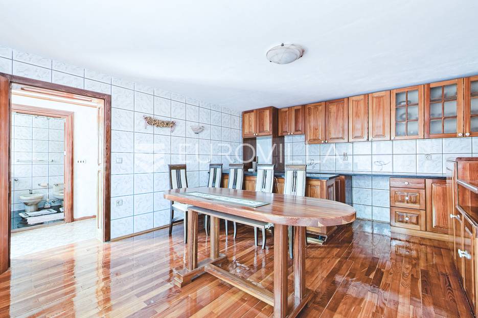 Maison À vendre - Zagrebačka Stupnik - foto 1/15