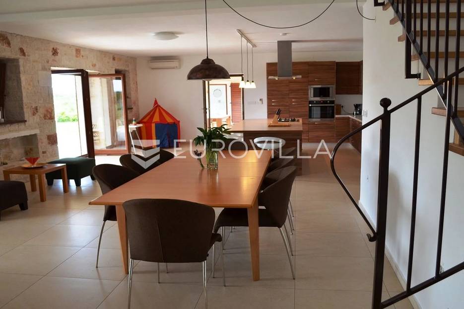House For sale - Istarska Tinjan