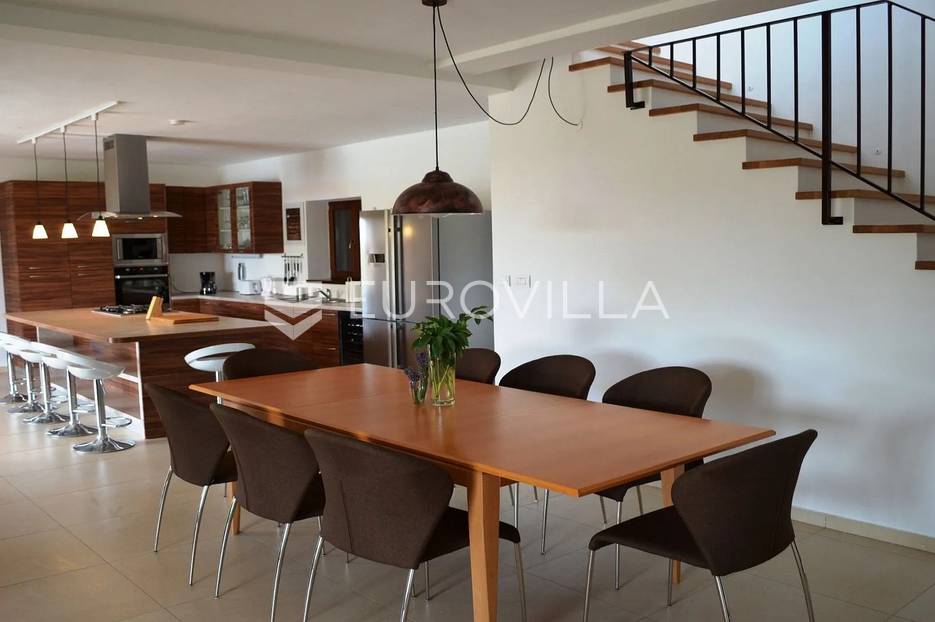 House For sale - Istarska Tinjan