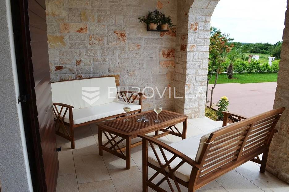 House For sale - Istarska Tinjan
