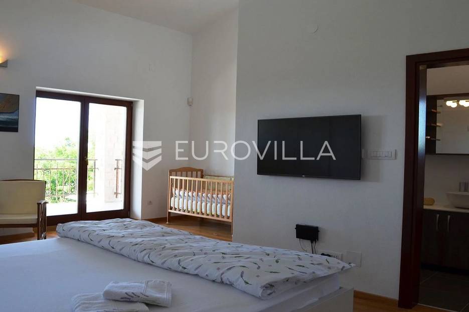 House For sale - Istarska Tinjan