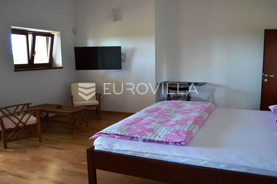 House For sale - Istarska Tinjan