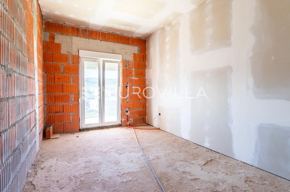 Dom Na sprzedaż -  Trilj