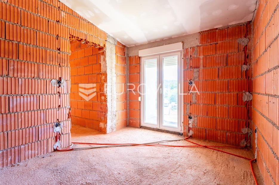 Dom Na sprzedaż -  Trilj