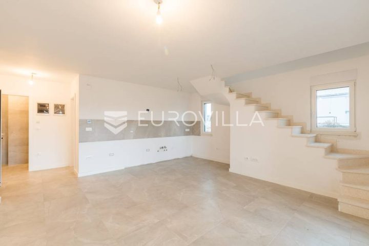 Appartamento in vendita 126 m² – Pomer