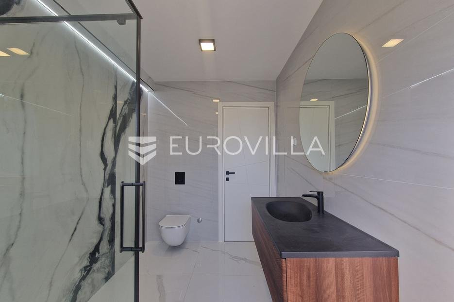 Apartma Naprodaj - Istarska Fažana