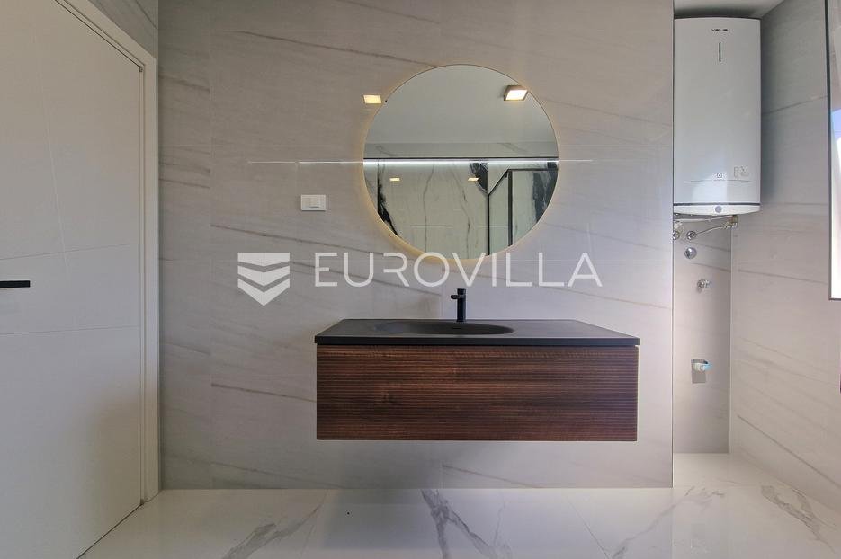 Apartma Naprodaj - Istarska Fažana