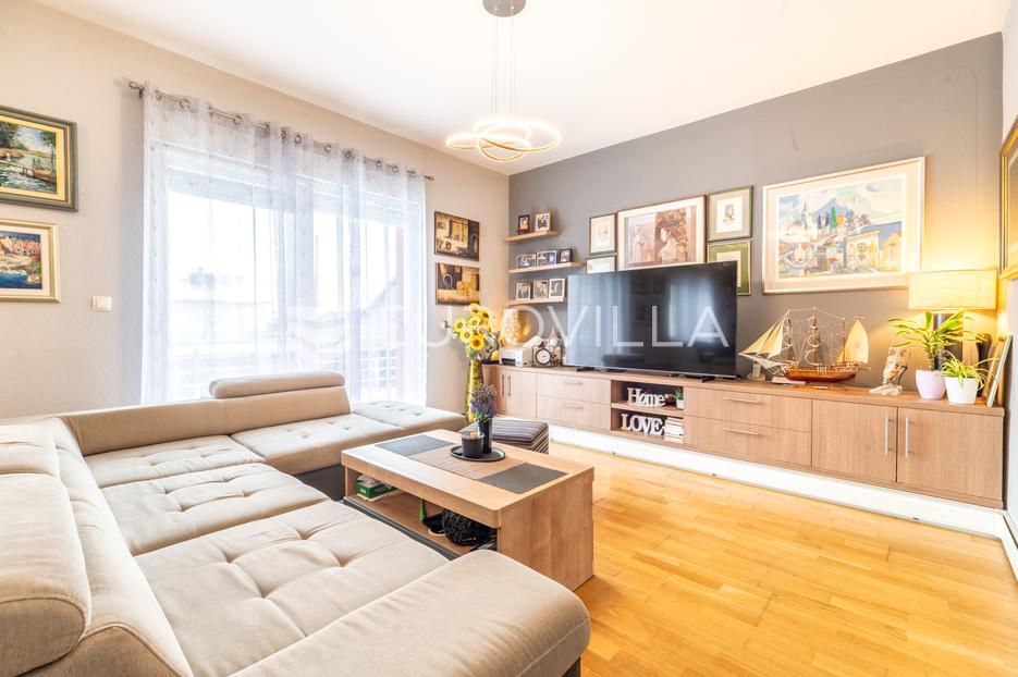 Maison À vendre Lukavec