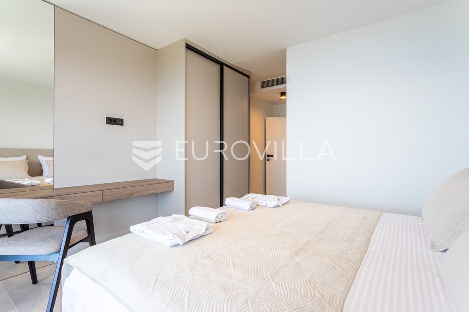 House For sale - Splitsko-dalmatinska Brela