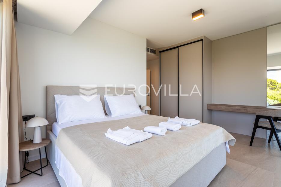 House For sale - Splitsko-dalmatinska Brela