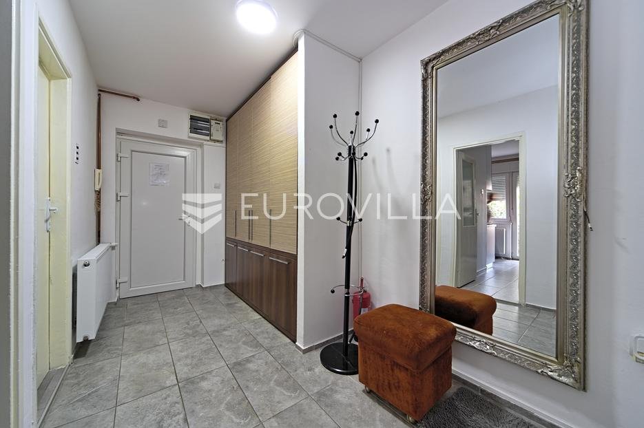 Apartma Na predaj - Osječko-baranjska Osijek